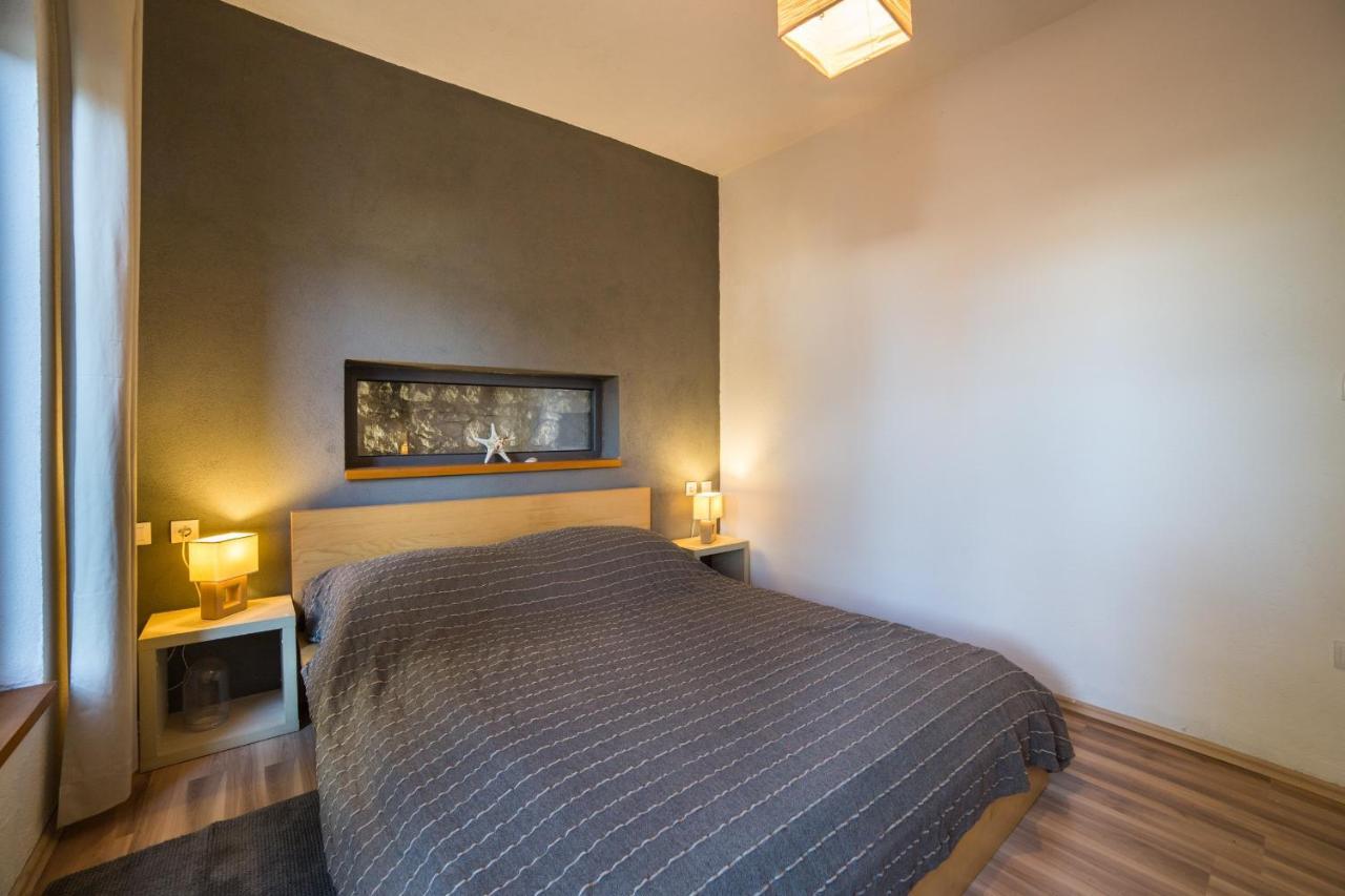 Apartment Peaceful Oasis Макарска Екстериор снимка